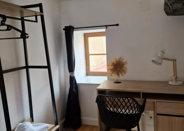 Maison Charmante Quartier Historique Hébergement de vacances *